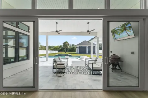 9149 Woodsman Cove Lane Jacksonville FL 32226