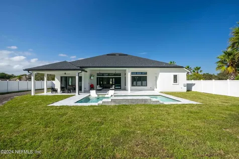 9149 Woodsman Cove Lane Jacksonville FL 32226