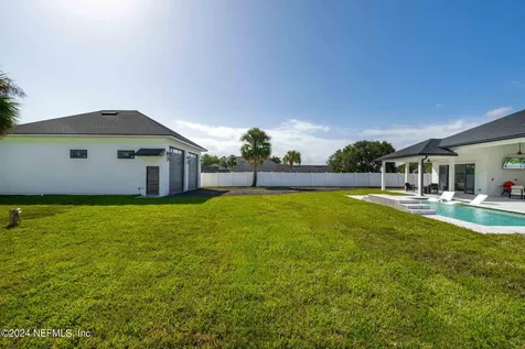9149 Woodsman Cove Lane Jacksonville FL 32226