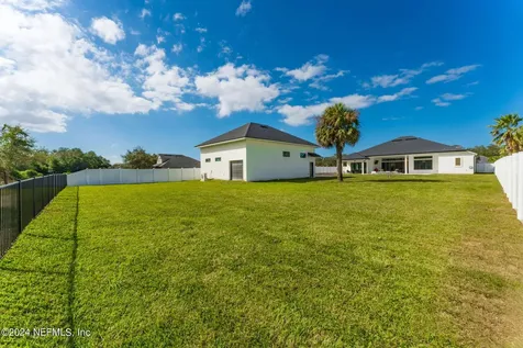 9149 Woodsman Cove Lane Jacksonville FL 32226