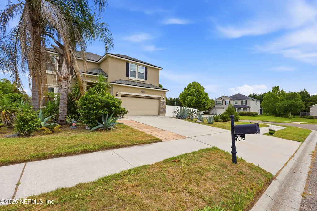 9249 Canary Ivy Lane Jacksonville FL 32219