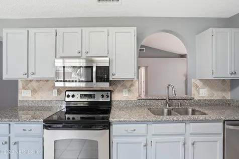12266 Stockbridge Court N Jacksonville FL 32258