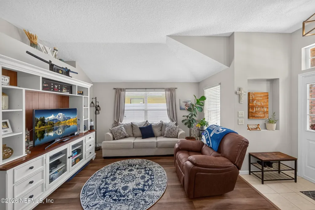 8875 Timberjack Lane Jacksonville FL 32256