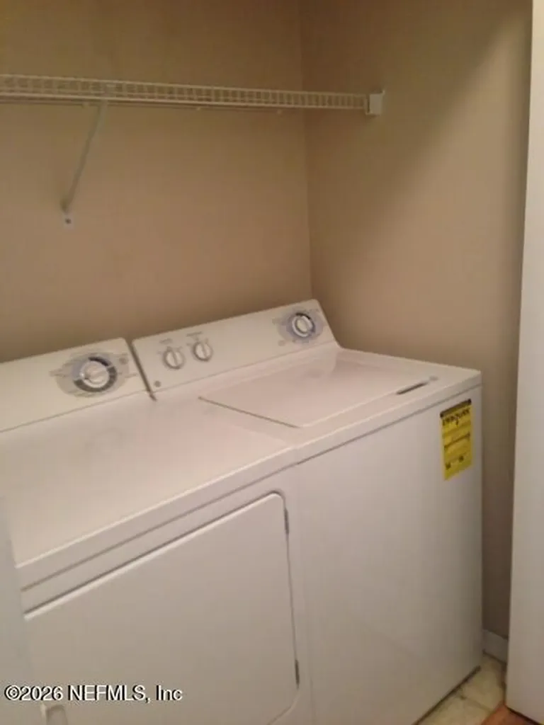 7800 Point Meadows Drive Jacksonville FL 32256
