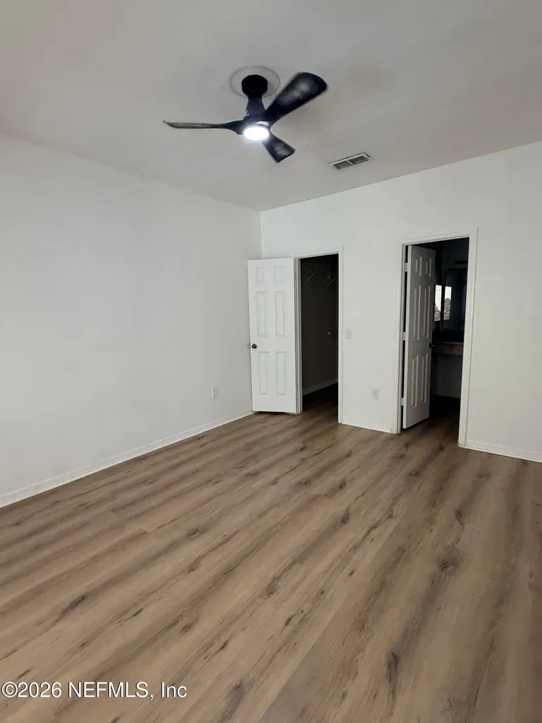 7800 Point Meadows Drive Jacksonville FL 32256