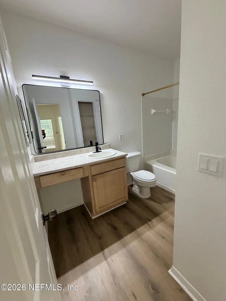 7800 Point Meadows Drive Jacksonville FL 32256