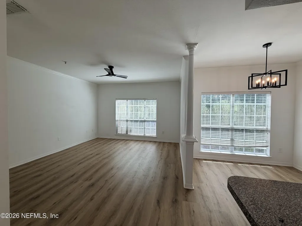 7800 Point Meadows Drive Jacksonville FL 32256