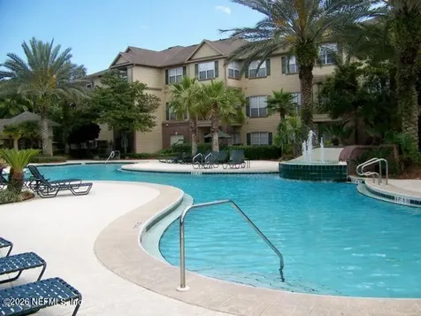 7800 Point Meadows Drive Jacksonville FL 32256