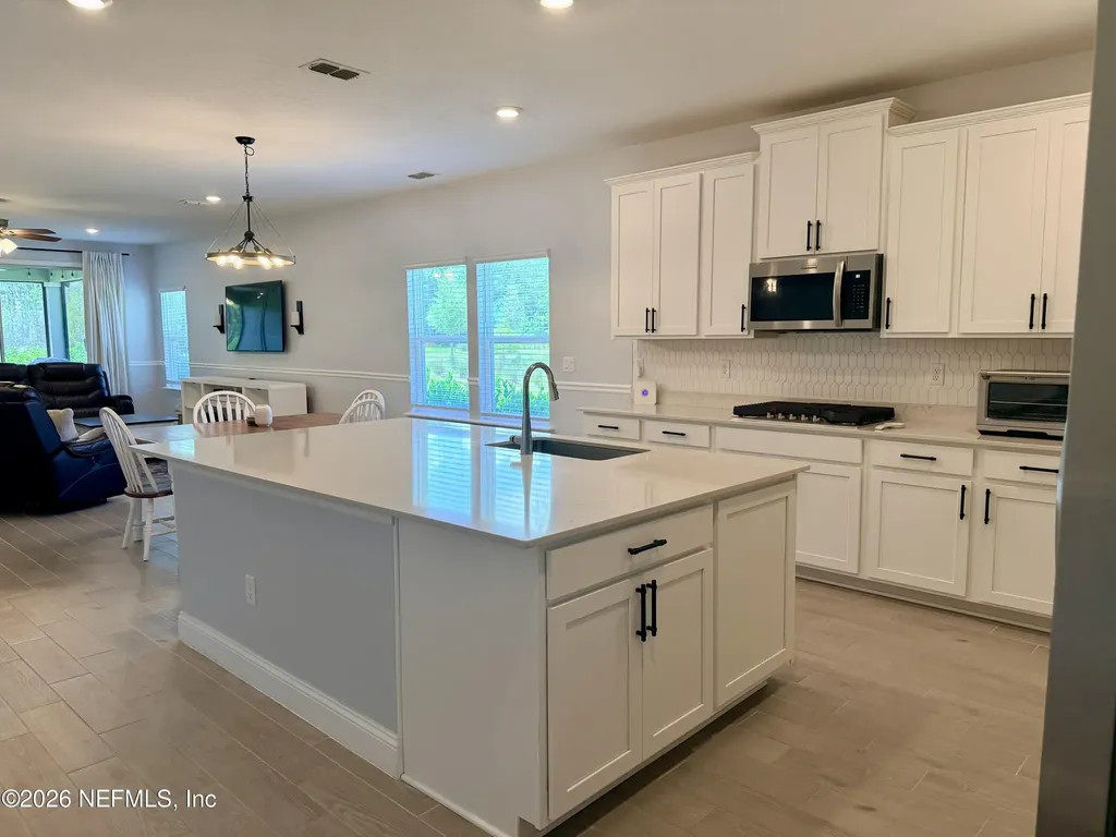135 Neighbor Court St. Augustine FL 32092