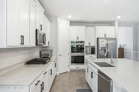 135 Neighbor Court St. Augustine FL 32092