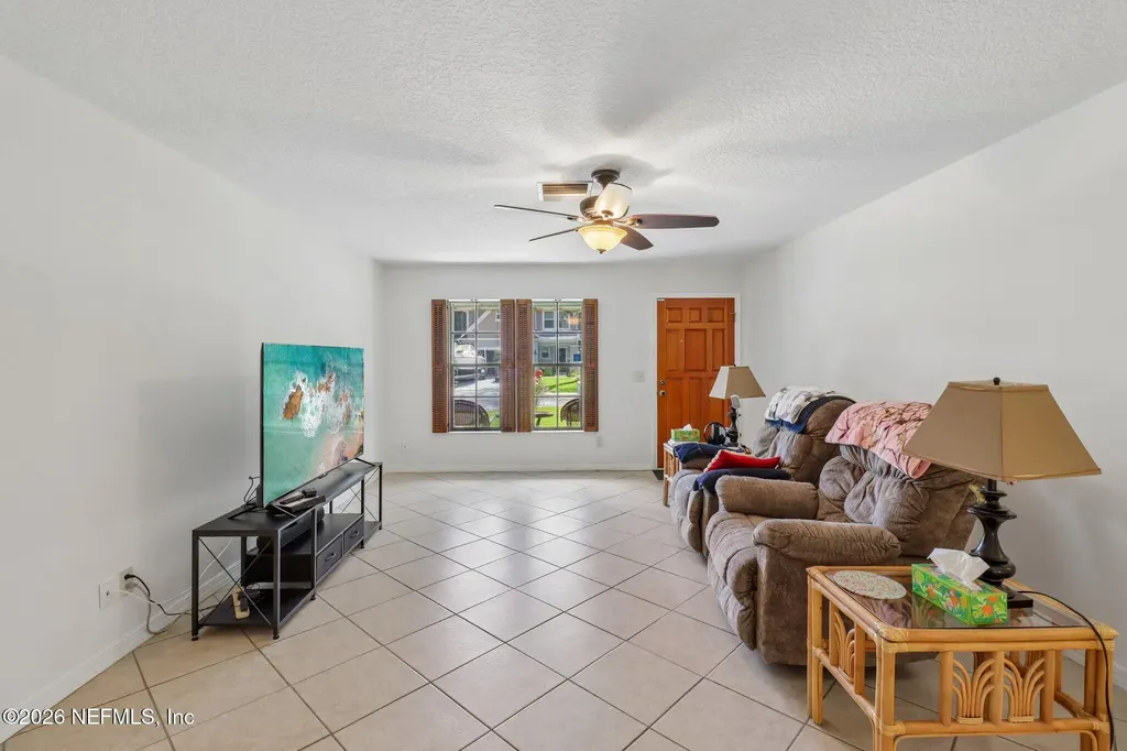 2934 Mango Tree Drive Edgewater FL 32141