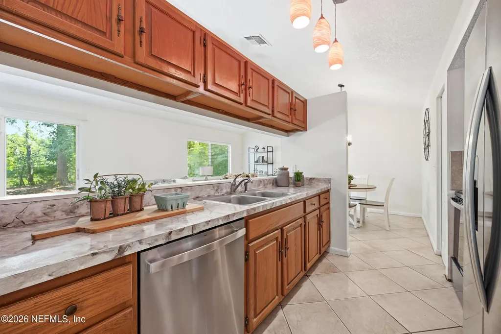 3839 Arrow Lakes Drive S Jacksonville FL 32257