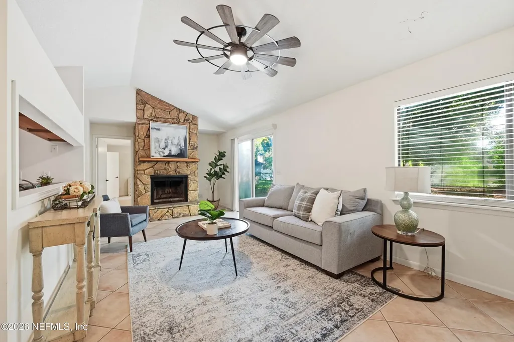 3839 Arrow Lakes Drive S Jacksonville FL 32257