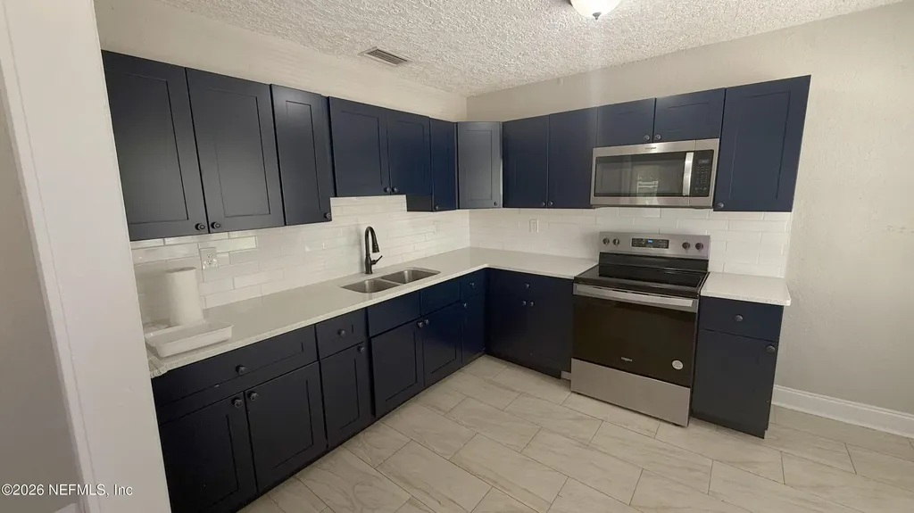 1645 W 12th Street Jacksonville FL 32209