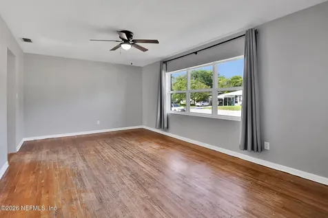 3915 Anvers Boulevard Jacksonville FL 32210
