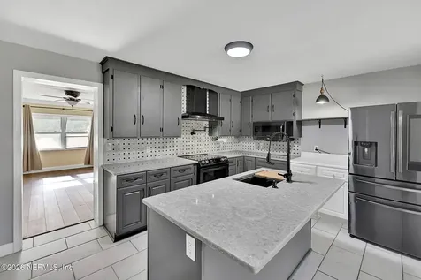3915 Anvers Boulevard Jacksonville FL 32210