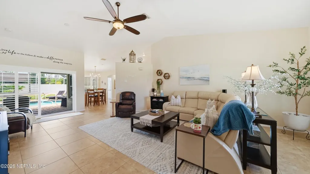 14 Fountain Gate Lane Palm Coast FL 32137