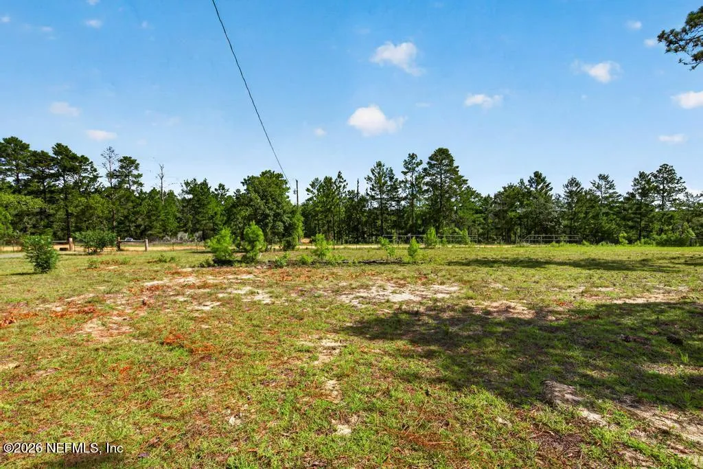 323 Lily Trail Interlachen FL 32148