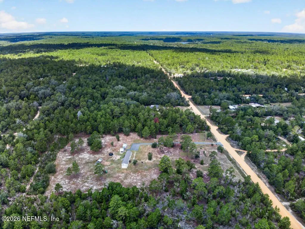 323 Lily Trail Interlachen FL 32148