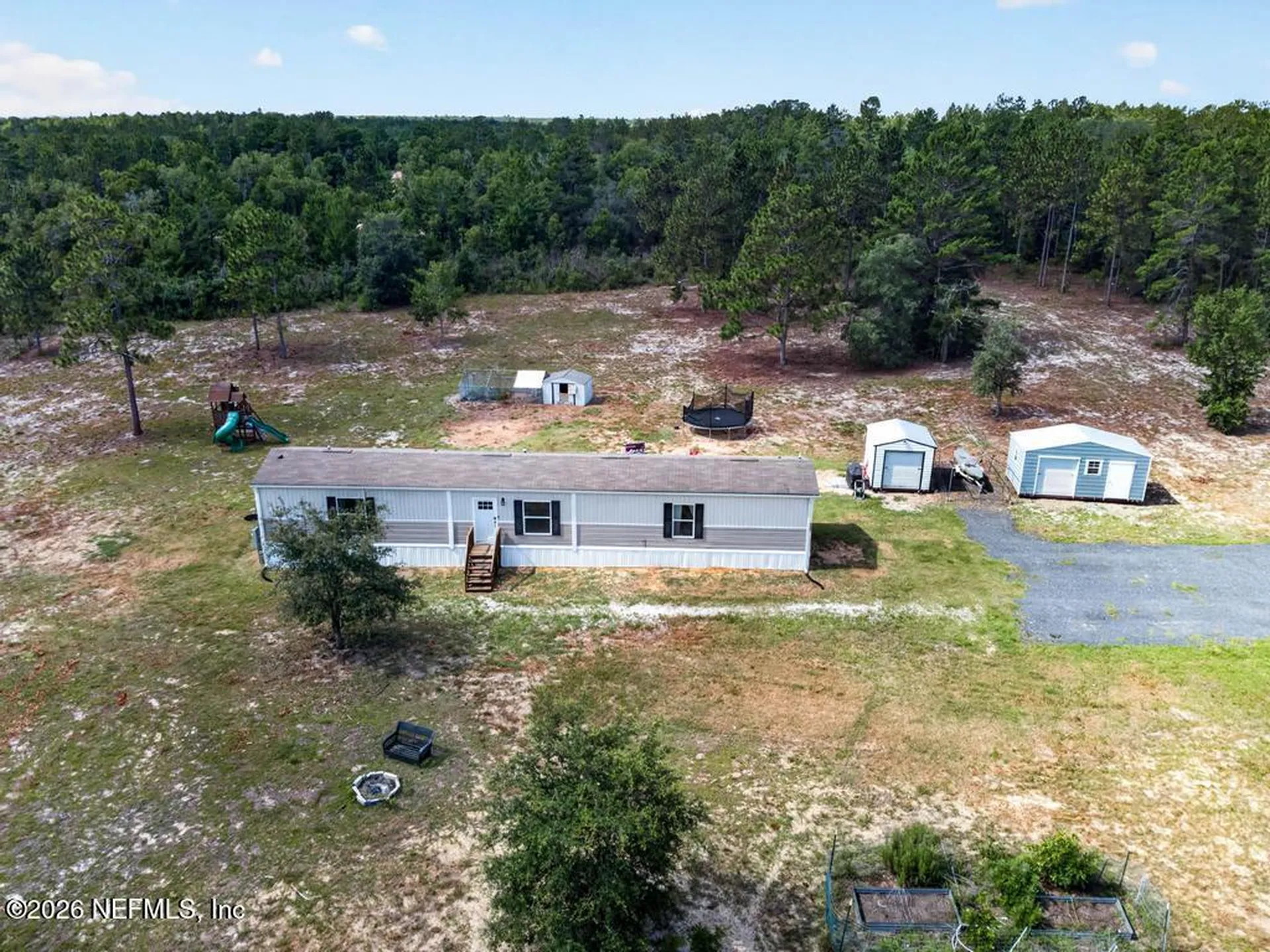 323 Lily Trail Interlachen FL 32148