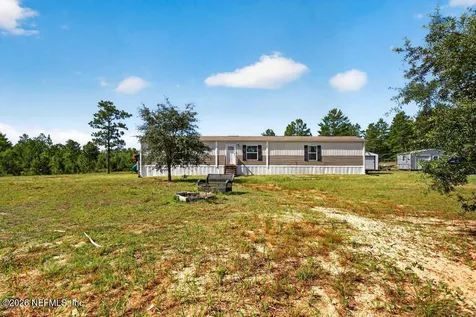 323 Lily Trail Interlachen FL 32148
