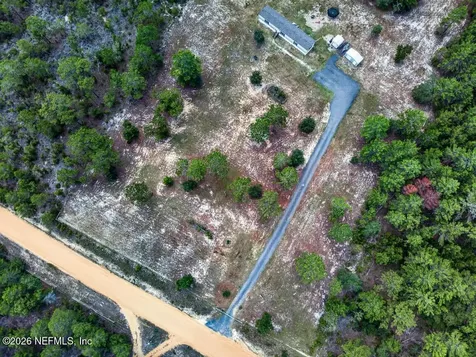 323 Lily Trail Interlachen FL 32148