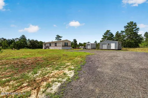323 Lily Trail Interlachen FL 32148
