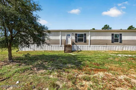 323 Lily Trail Interlachen FL 32148
