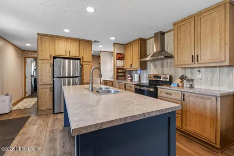 323 Lily Trail Interlachen FL 32148