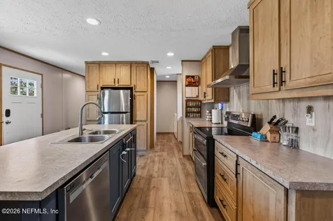323 Lily Trail Interlachen FL 32148