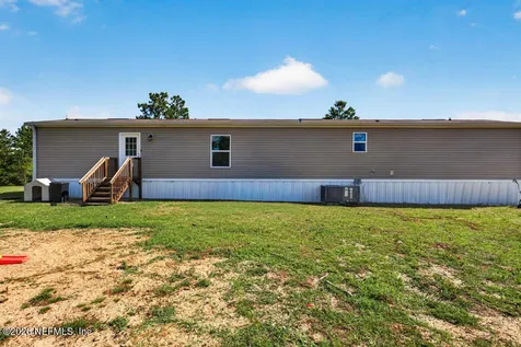 323 Lily Trail Interlachen FL 32148