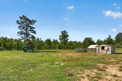 323 Lily Trail Interlachen FL 32148