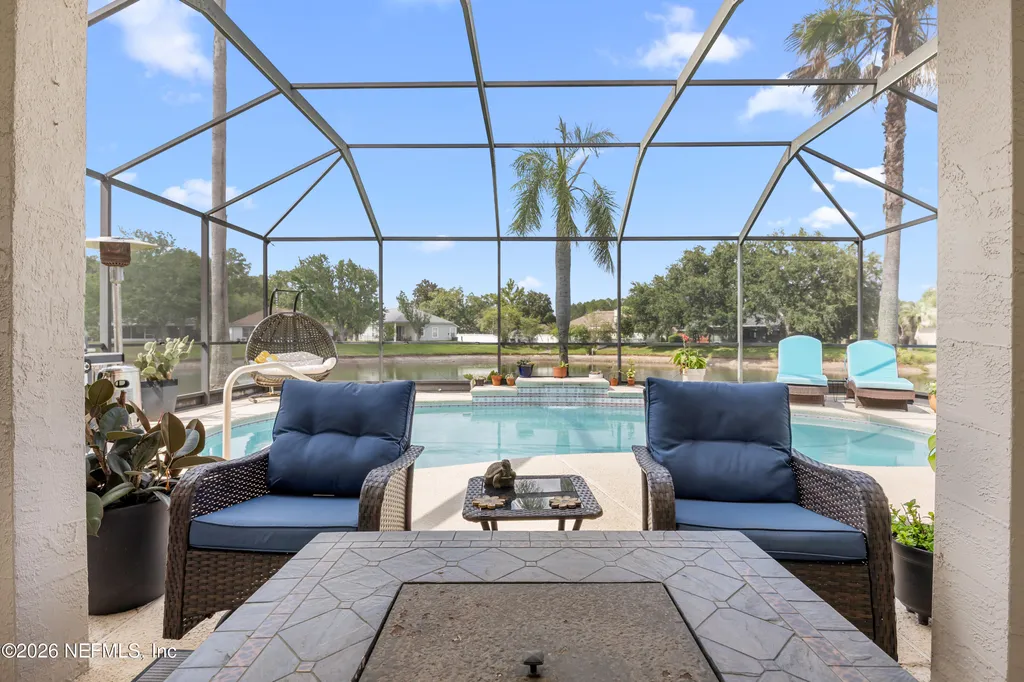 5851 Las Counts Court Jacksonville FL 32222