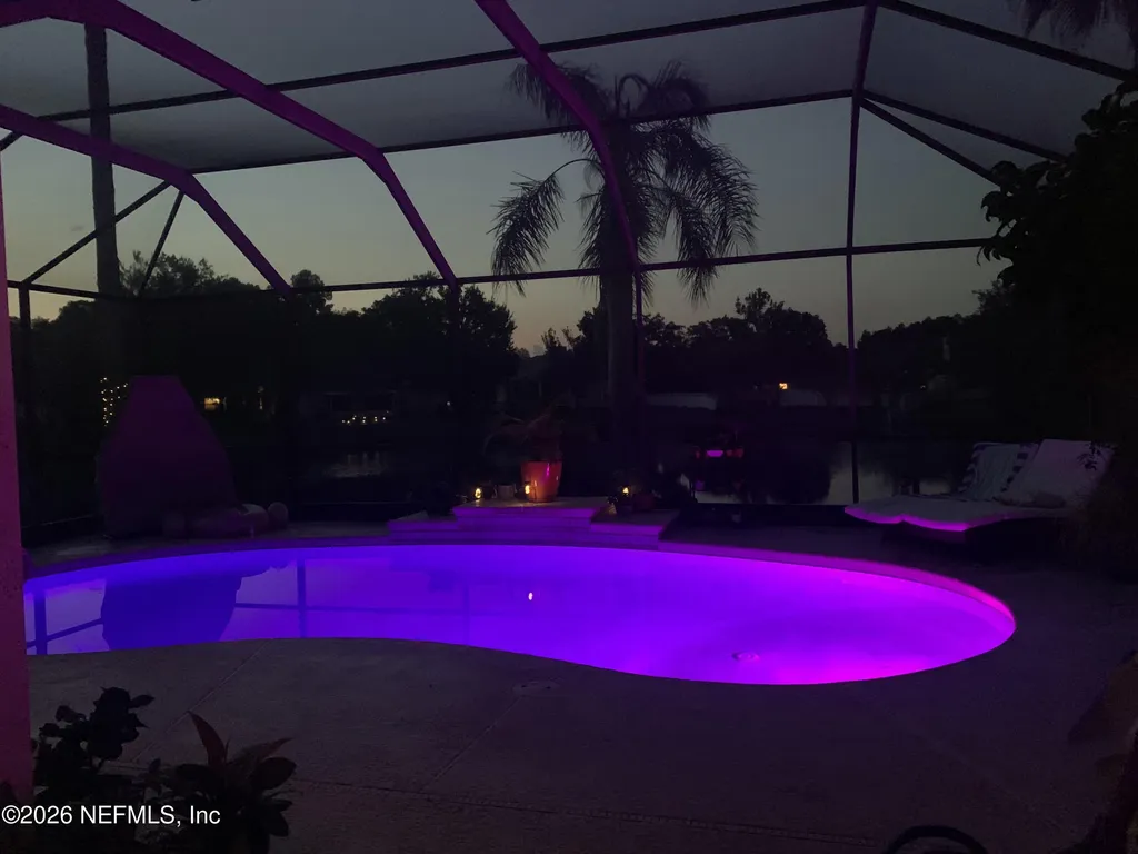 5851 Las Counts Court Jacksonville FL 32222