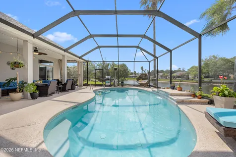 5851 Las Counts Court Jacksonville FL 32222