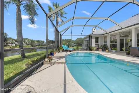 5851 Las Counts Court Jacksonville FL 32222