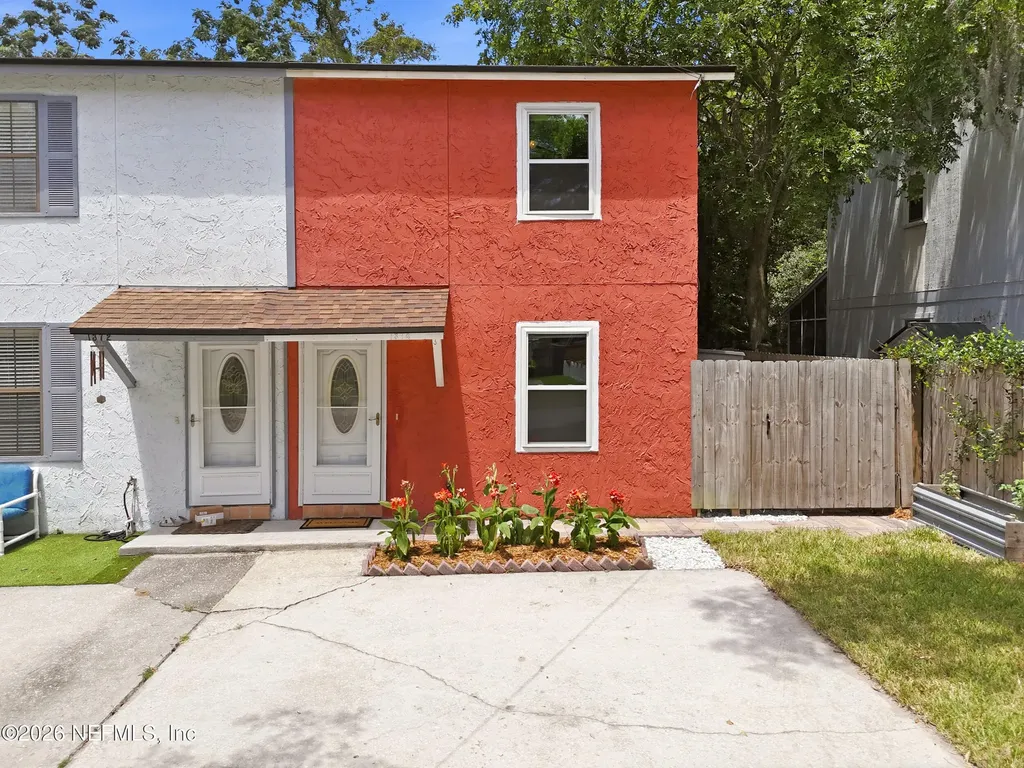 1374 Main Street Atlantic Beach FL 32233