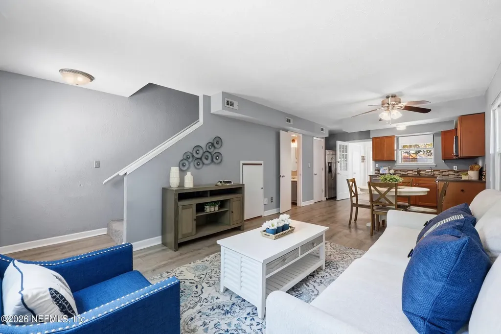 1374 Main Street Atlantic Beach FL 32233