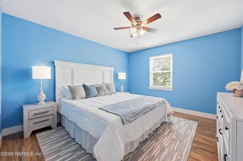 1374 Main Street Atlantic Beach FL 32233