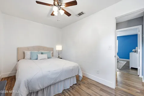 1374 Main Street Atlantic Beach FL 32233