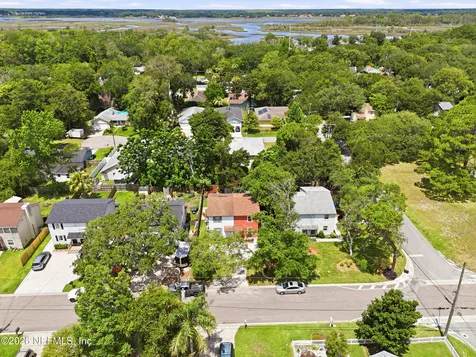 1374 Main Street Atlantic Beach FL 32233
