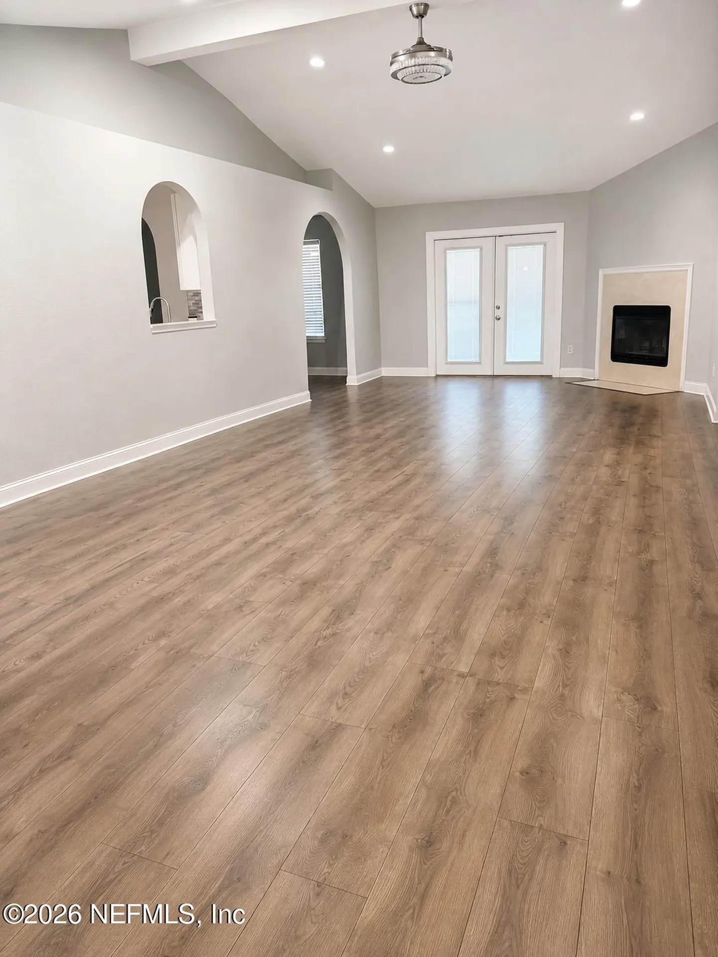 7945 Macinnes Dr Drive Jacksonville FL 32244