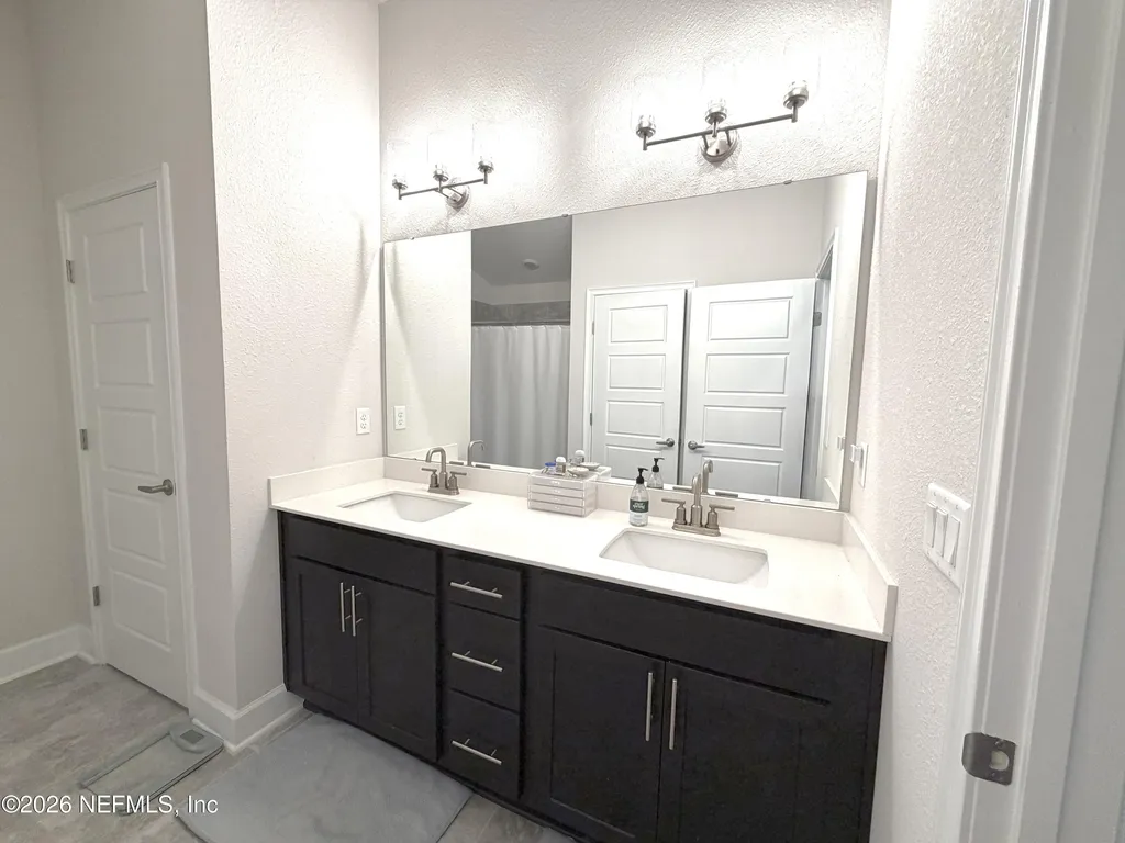 3085 Laurel Springs Drive Green Cove Springs FL 32043