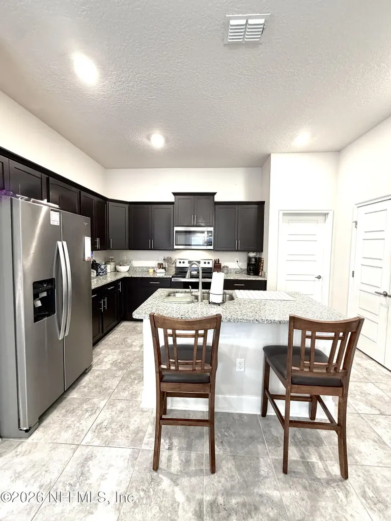 3085 Laurel Springs Drive Green Cove Springs FL 32043