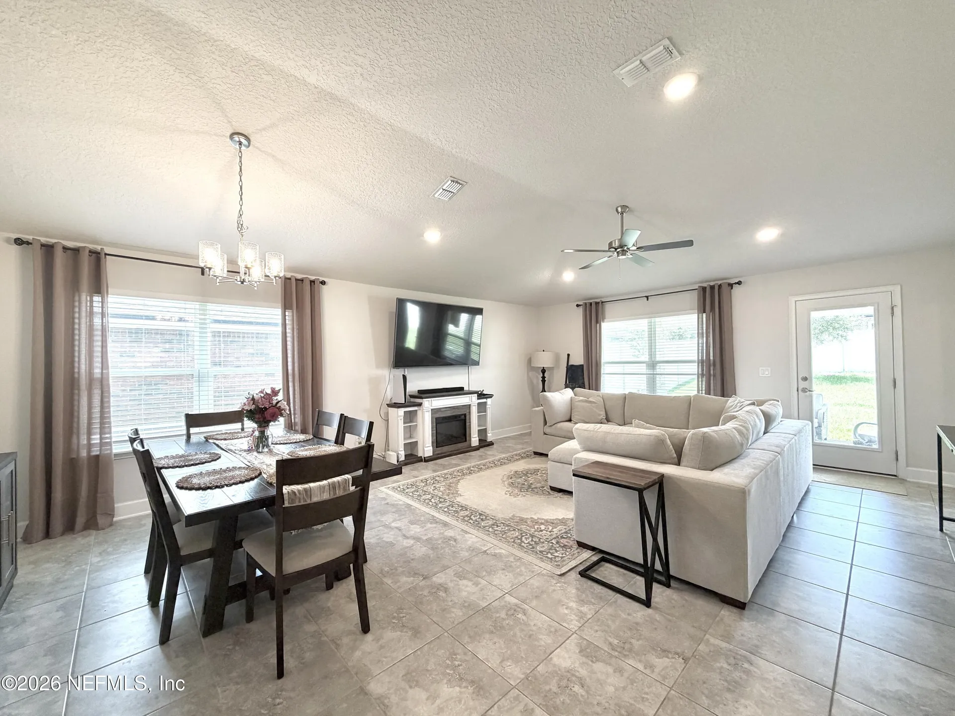 3085 Laurel Springs Drive Green Cove Springs FL 32043