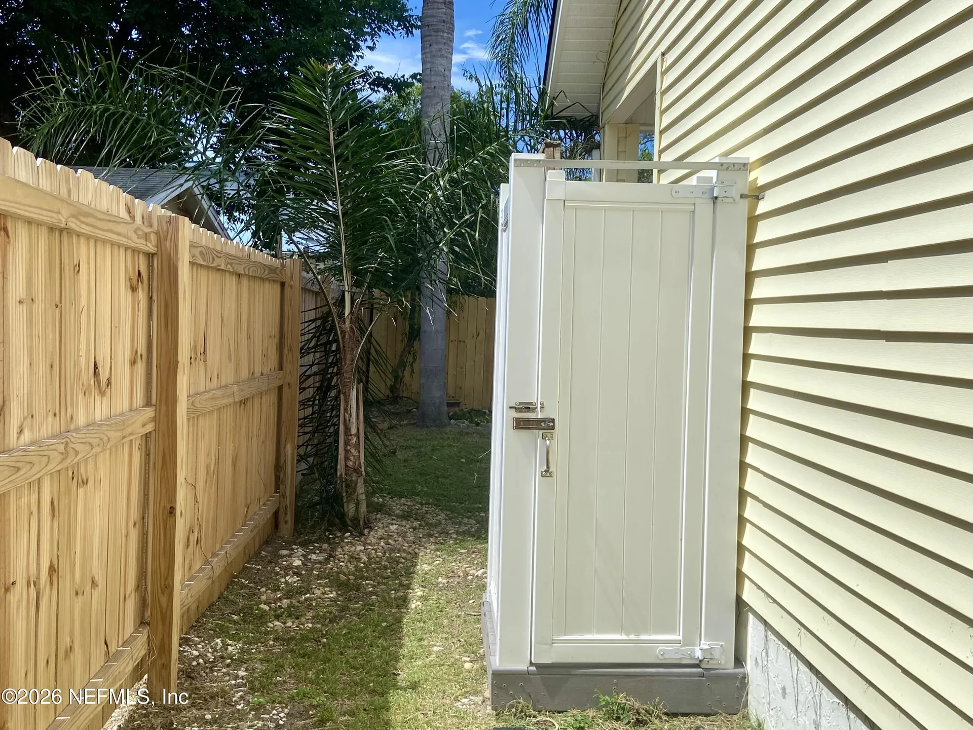 561 Upper 8th Avenue S Jacksonville Beach FL 32250