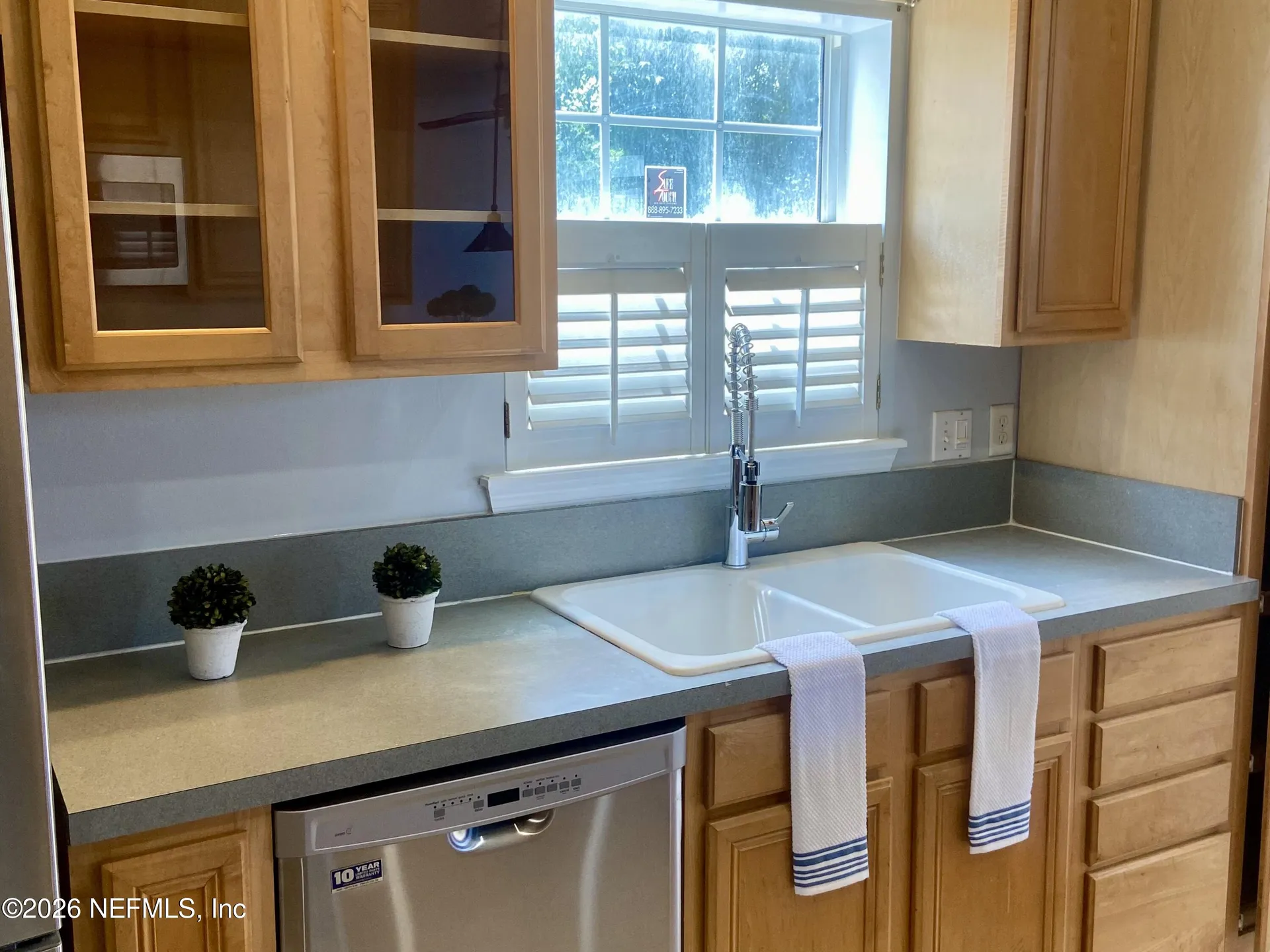 561 Upper 8th Avenue S Jacksonville Beach FL 32250
