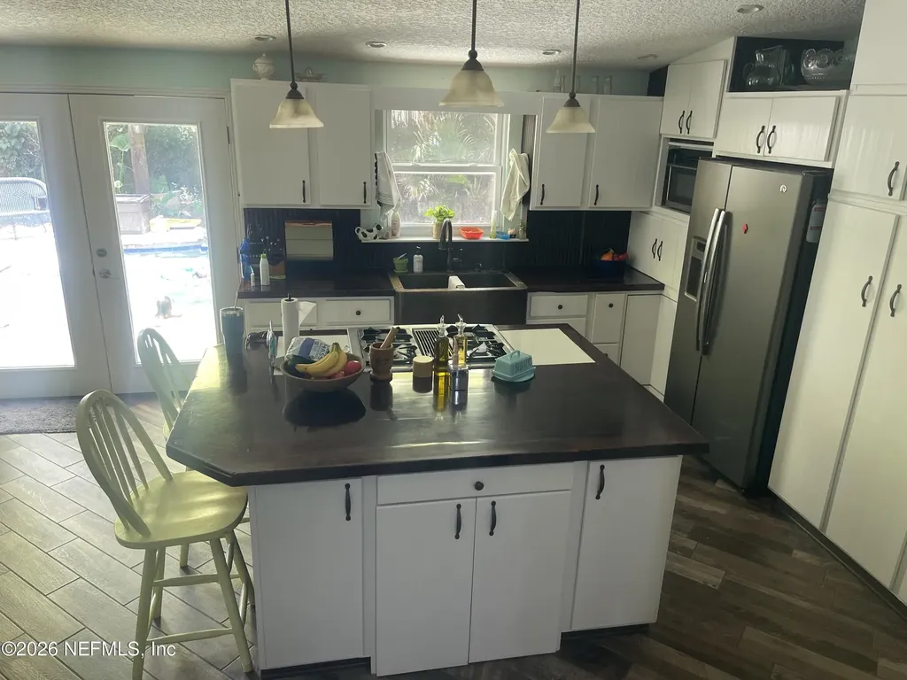 1104 5th Avenue N Jacksonville Beach FL 32250
