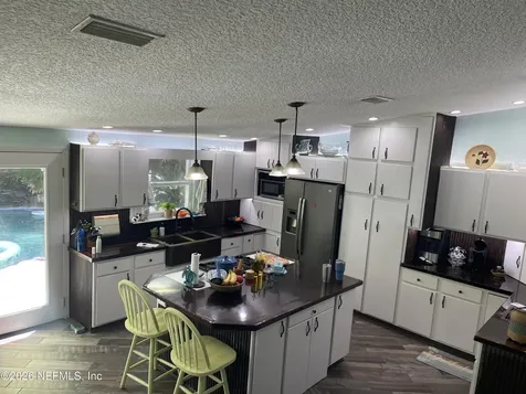 1104 5th Avenue N Jacksonville Beach FL 32250