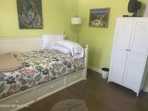 1104 5th Avenue N Jacksonville Beach FL 32250